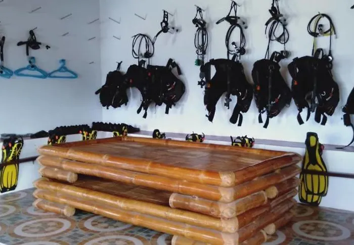 Teobas Diving Center * Moalboal
